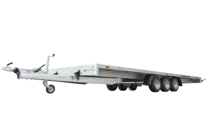Dépanneuse UNITRAILER UNIPLAT 600/3 S à trois essieux 600×215 3500 KG